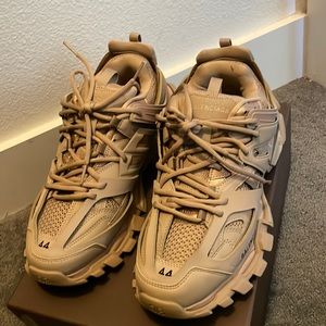 Tan Balenciaga track sneakers new never worn